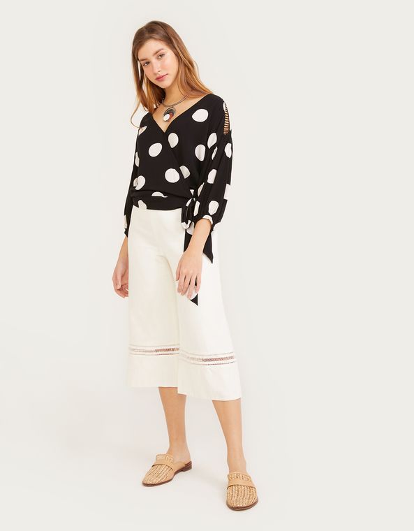 pantacourt shoulder