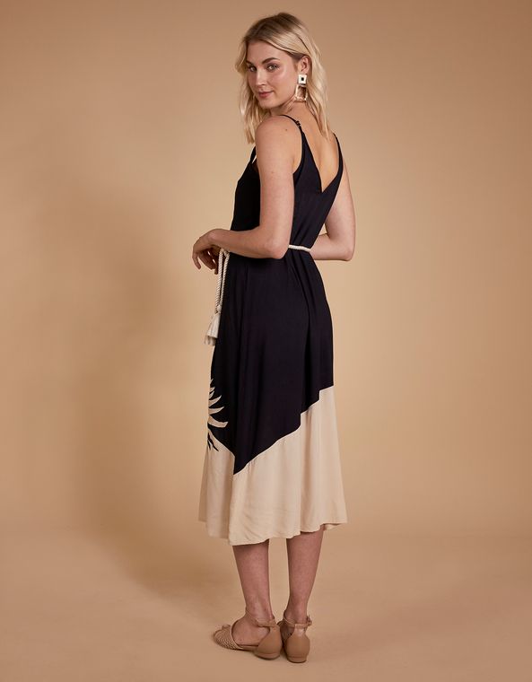 192108302_0003_040-VESTIDO-MIDI-BORDADO-FOLHA