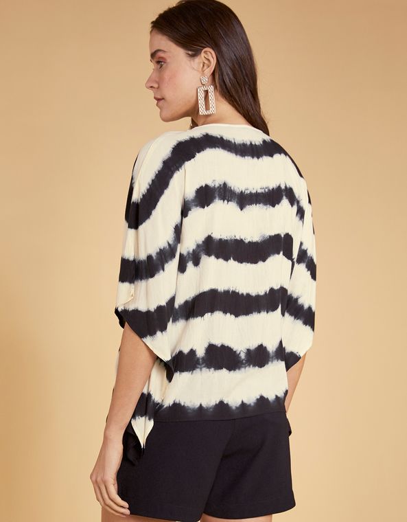 192018305_1023_040-BLUSA-KAFTAN-TIE-DYE-DETALHE-MACRAME