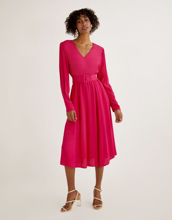 vestido de crepe rosa